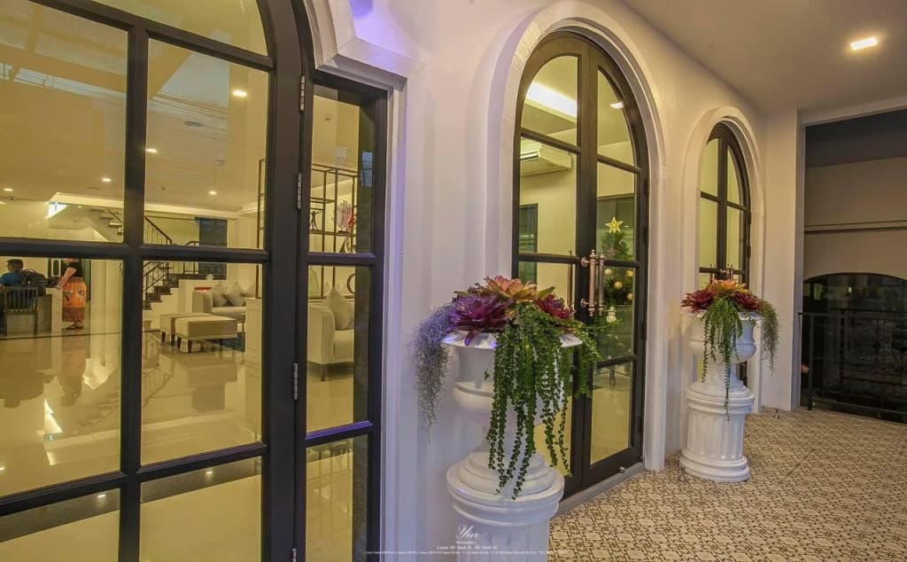 The Seens Hotel - photo 20
