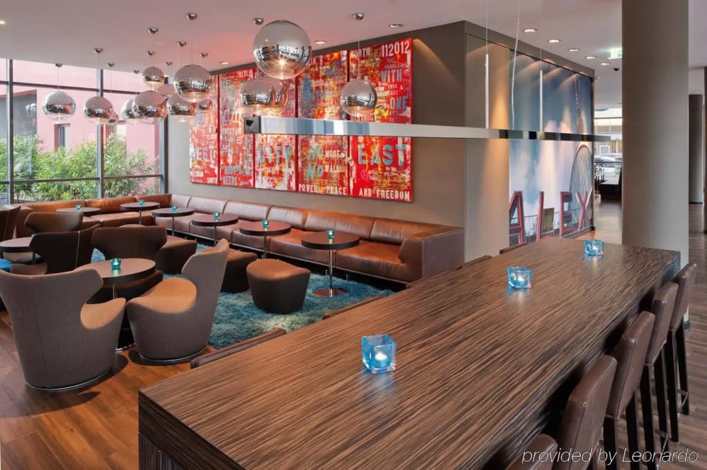 Motel One Berlin-Hackescher Markt - photo 15