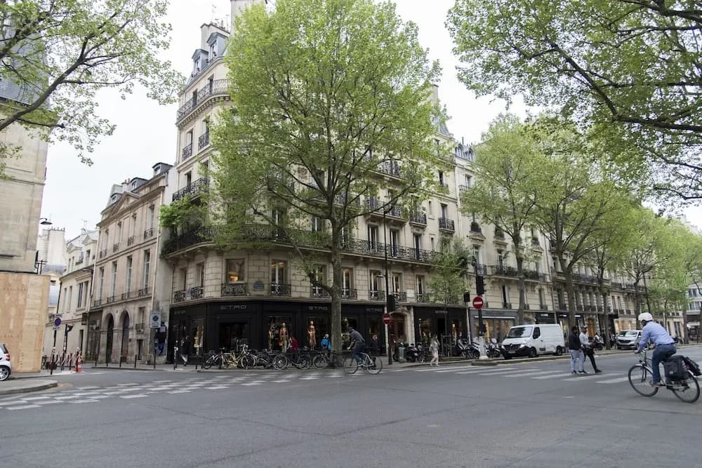 Boulevard Saint Germain - photo 14