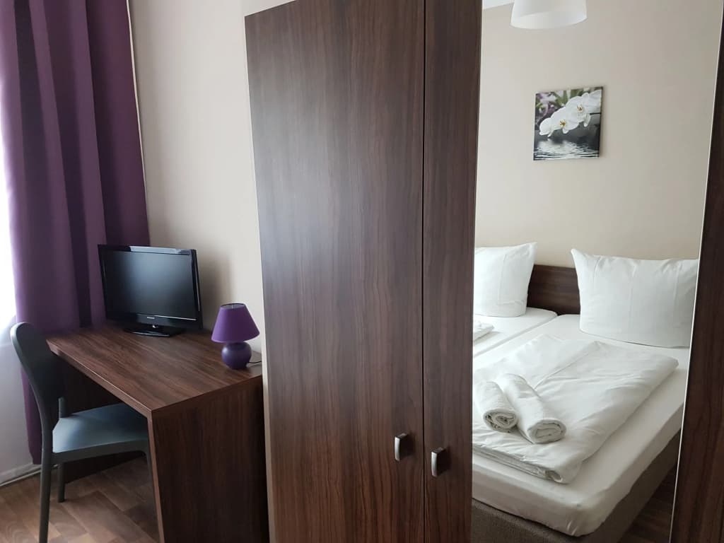 Hotel Pension Eberty - photo 6