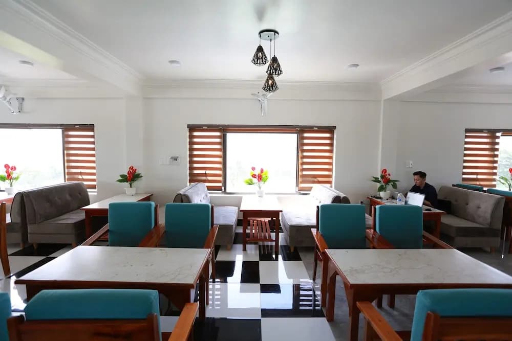 Nghi Lan Hotel - photo 20