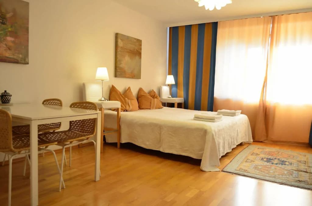 GoVienna Urban Living Belvedere Apartment - photo 8