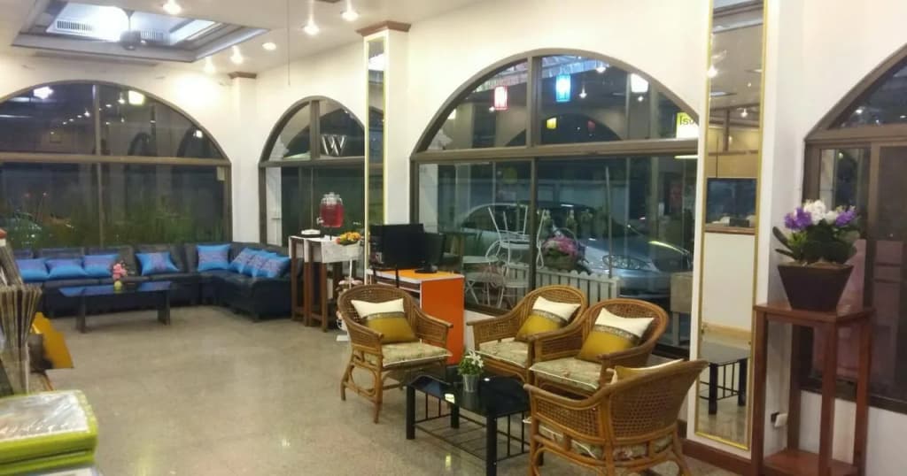 Super OYO 1096 Winner Inn Hotel - photo 13