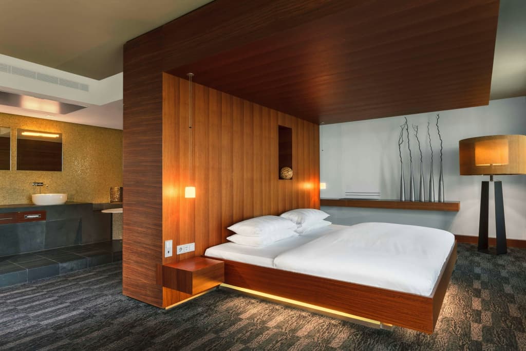 Sheraton Berlin Grand Hotel Esplanade - photo 4