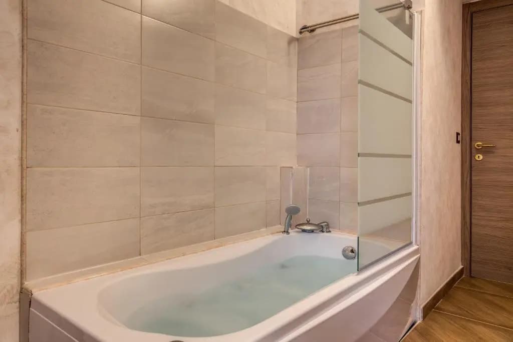 Amici Guesthouse - photo 14
