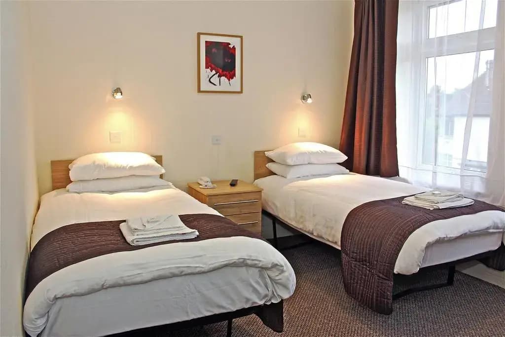 Central Hotel - photo 12