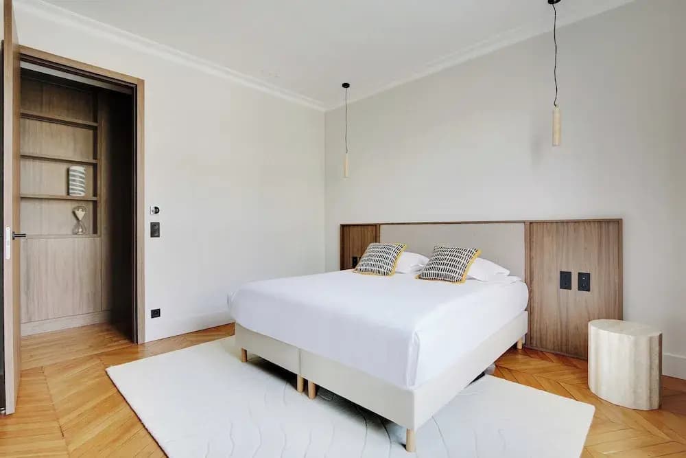 Luxury Apt With AC - 4bd/8p - Etoile/victor Hugo - photo 4