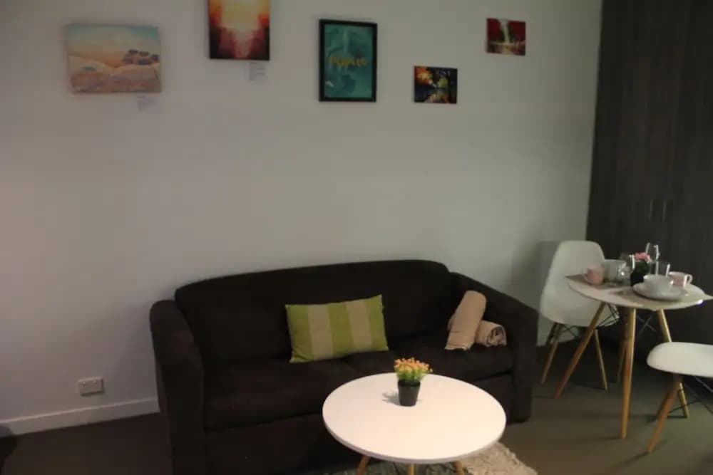 Upper West Side Apartments - photo 4