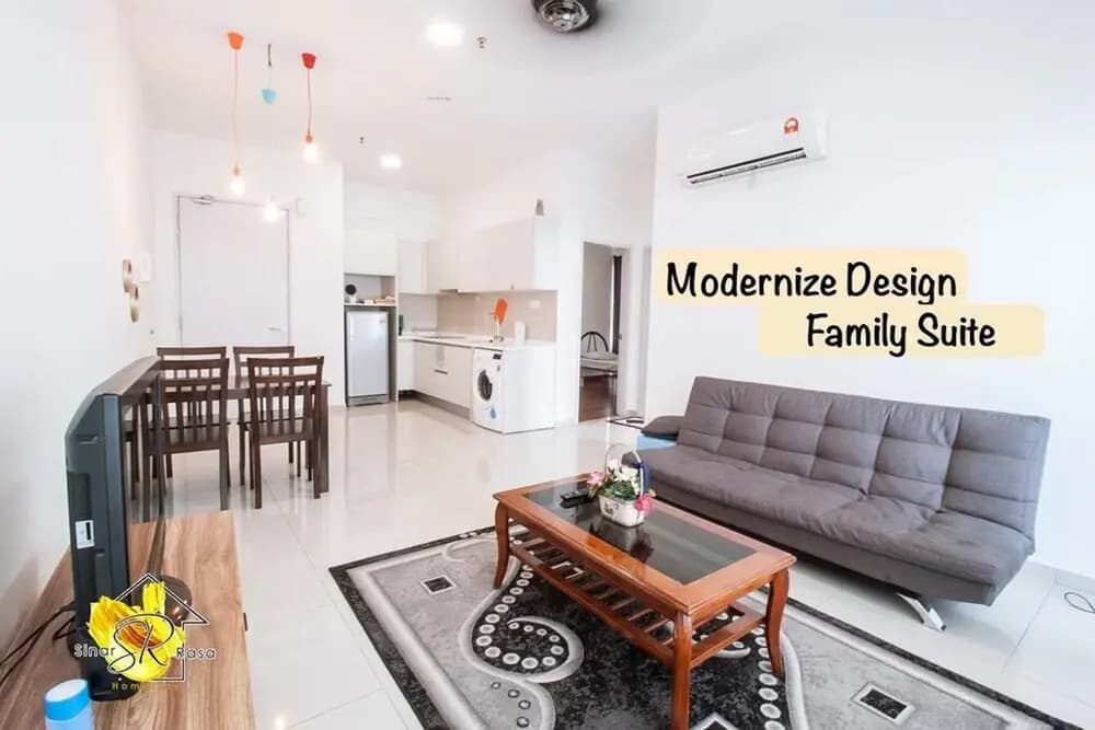 Sinar Rasa Homestay at I-Soho, I-City - photo 11