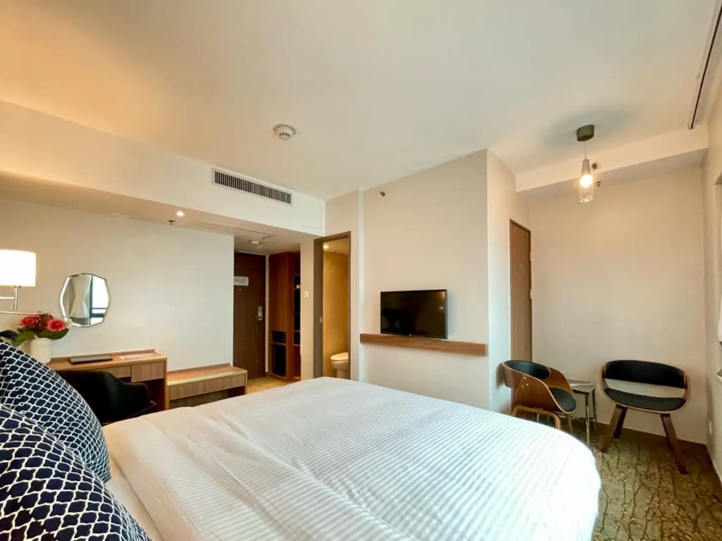 Lander Grand Hotel - photo 6