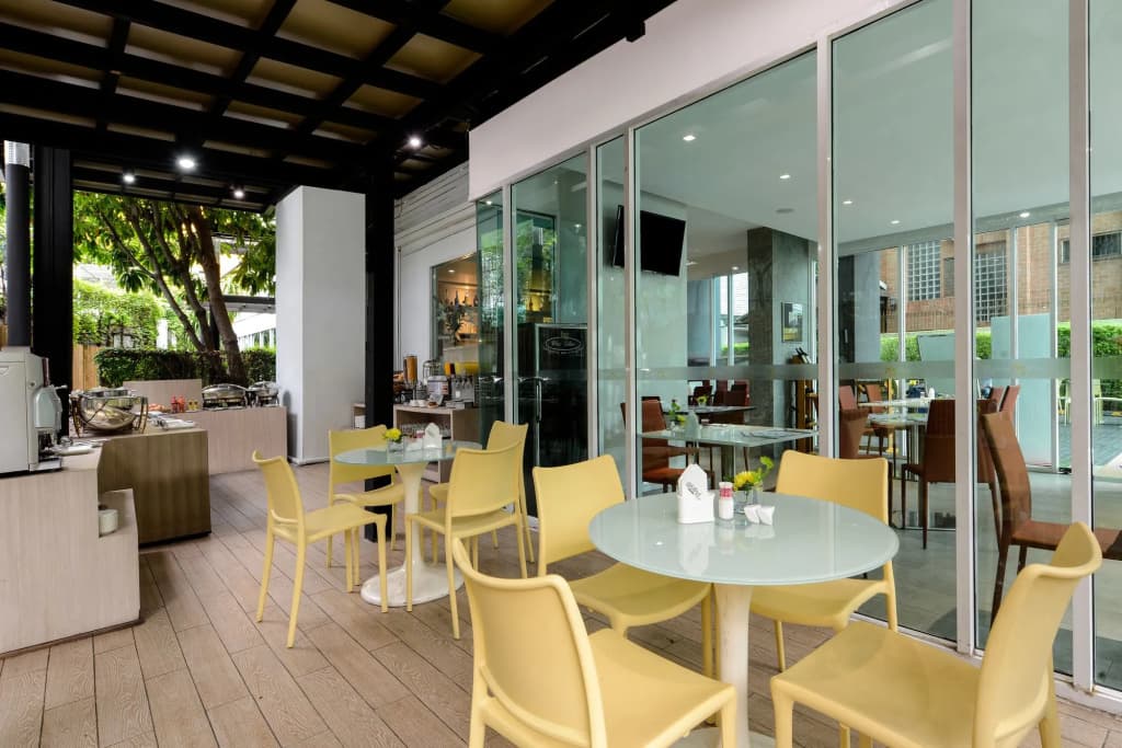 Hotel Amber Sukhumvit 85 - photo 35