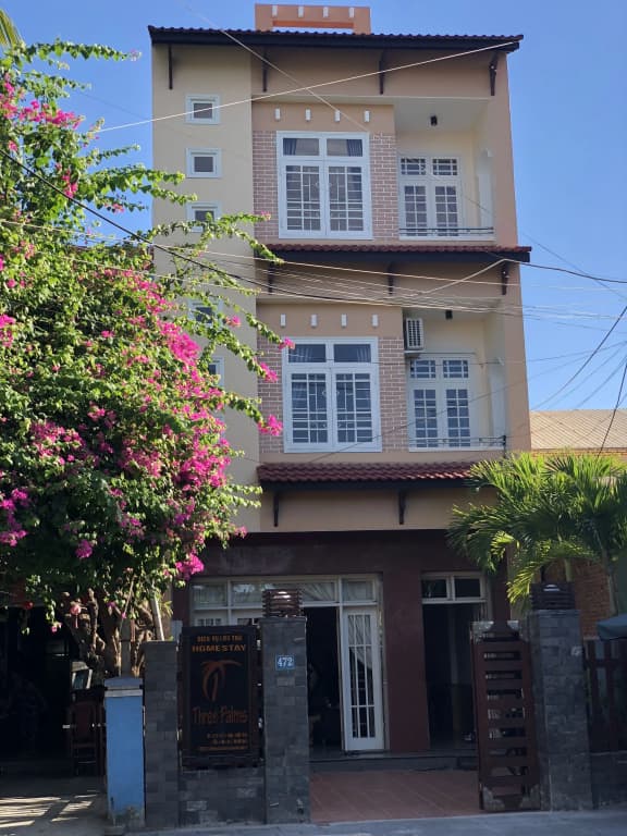 Three Palms Homestay - main photo
