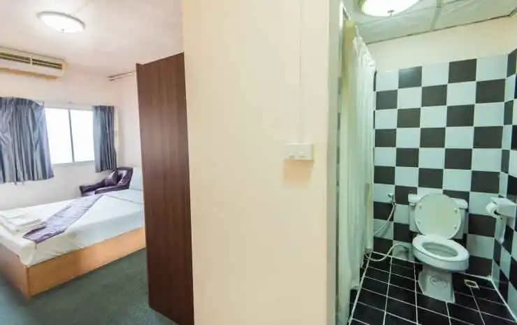 King Royal ll Hotel - photo 7