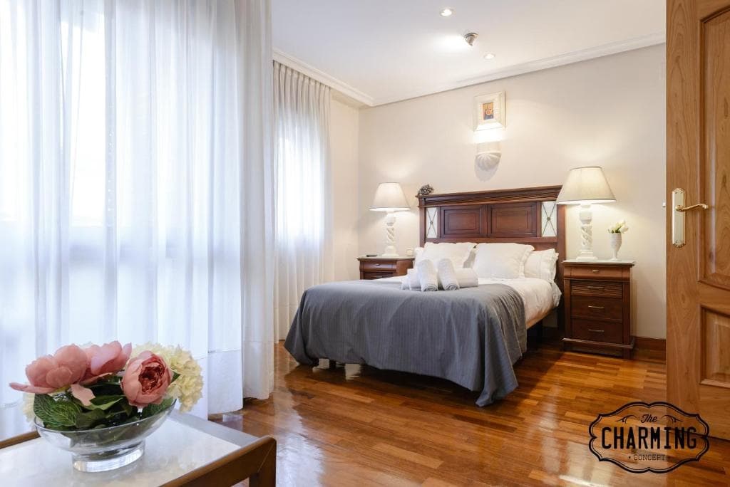 Charming Arguelles Apartment - photo 3