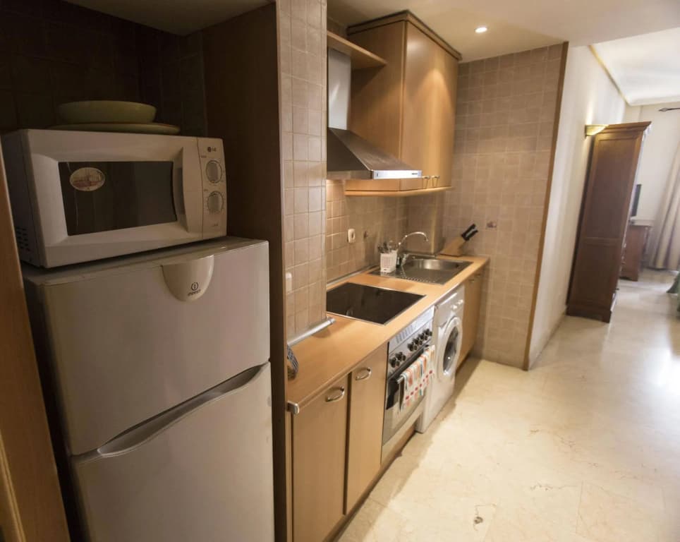 Caballero de Gracia Apartamentos - photo 14