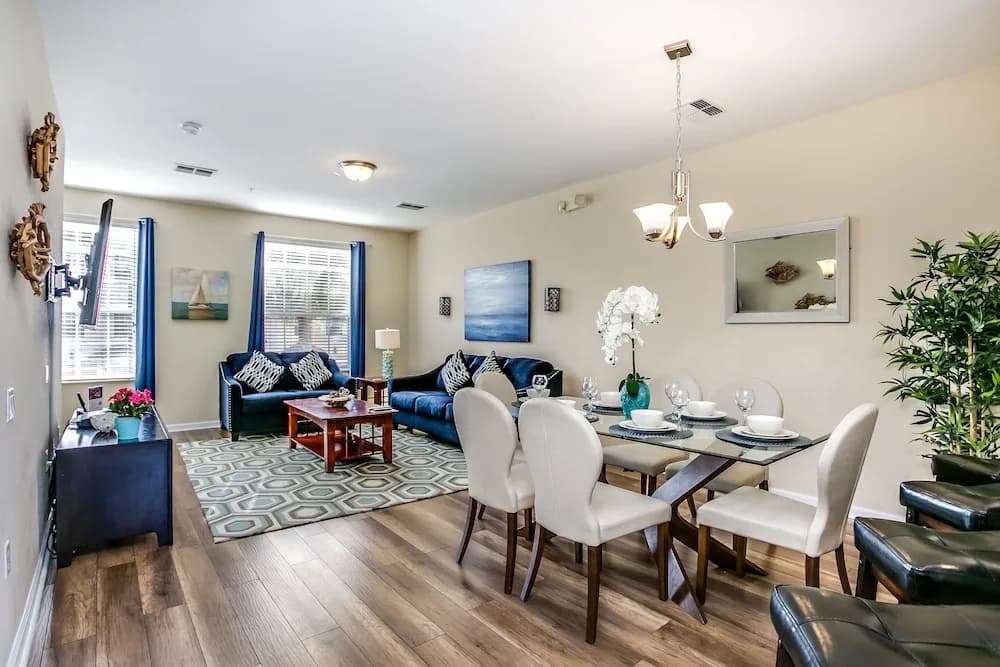 Spacious Vista Cay Townhome Newly Furnished! - photo 22
