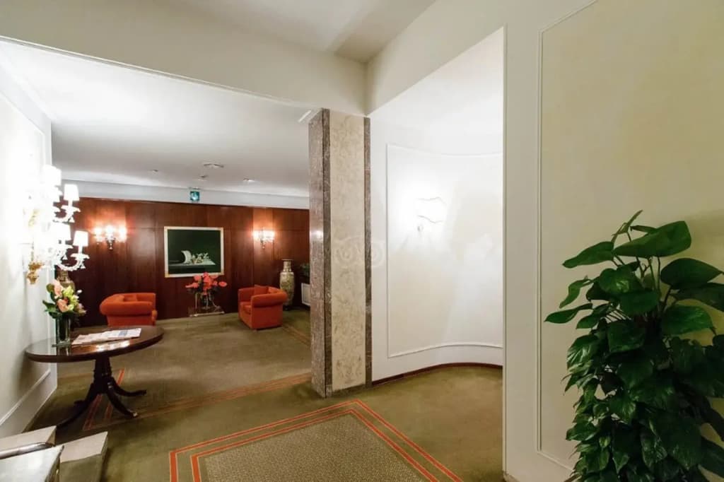 Hotel De La Ville - photo 16