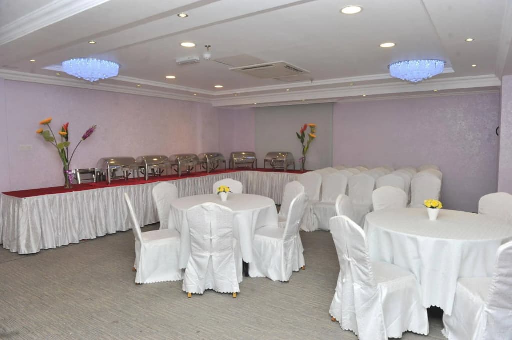 Al Reef Hotel - photo 14