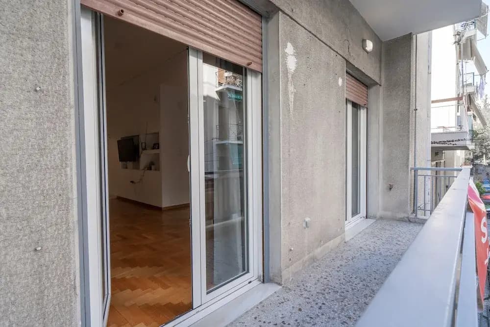 Zan Moreas Beautiful Apt in Koukaki - photo 22