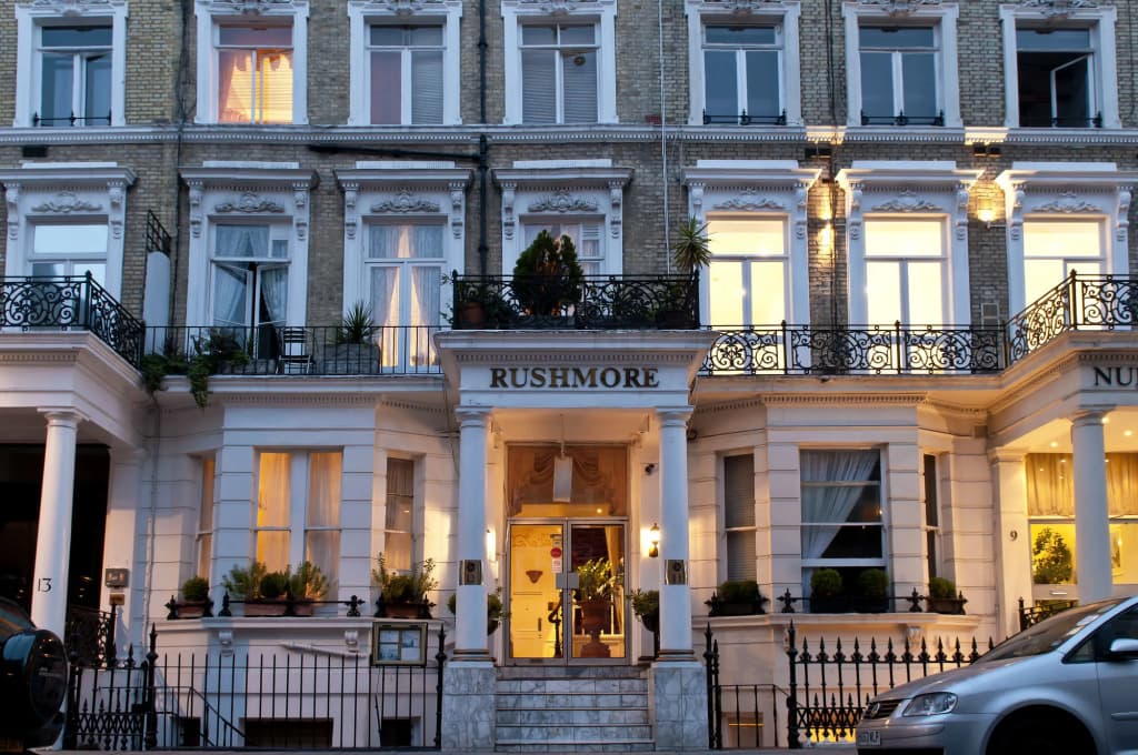 Rushmore Hotel - main photo