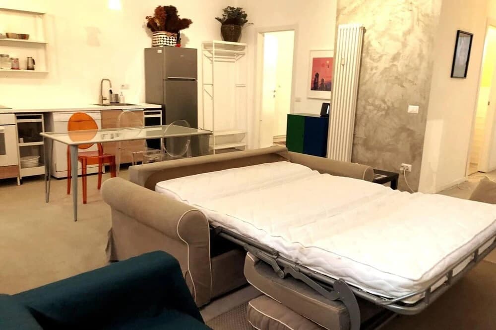 Inviting 2-bed Apartment in Milano - photo 21