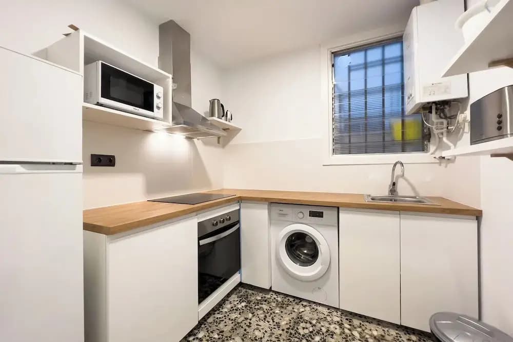 BeBarceloner Eixample Apartments - photo 20