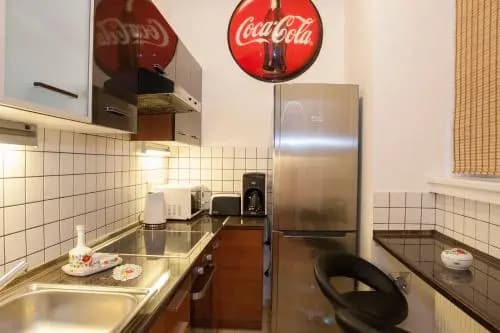 Charlotte Apartment Close to Opera - photo 16