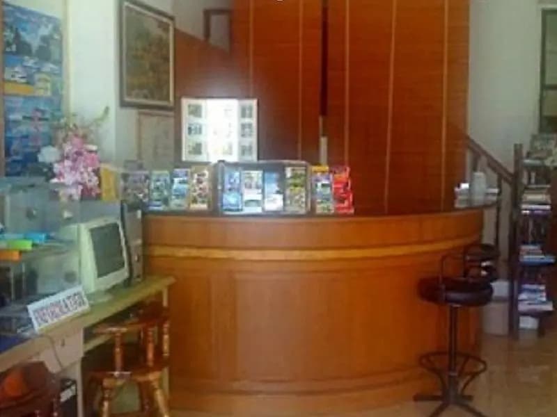 Thaksin Grand Home Hotel - photo 2