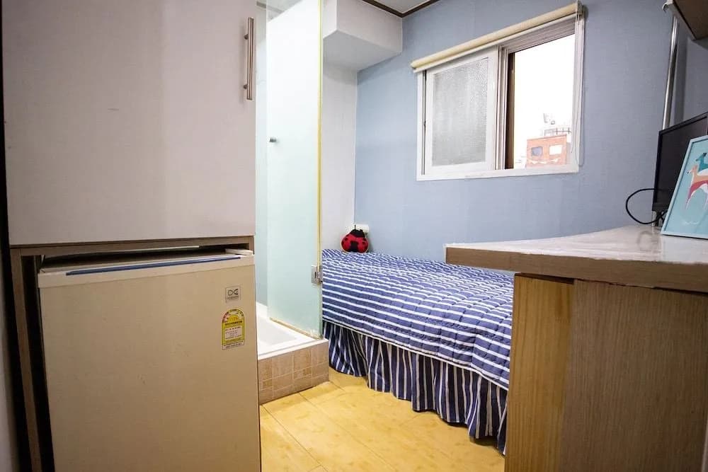 Young Livingtel - photo 2