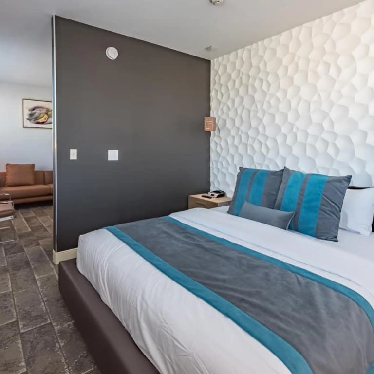 Lexen Hotel North Hollywood - photo 20
