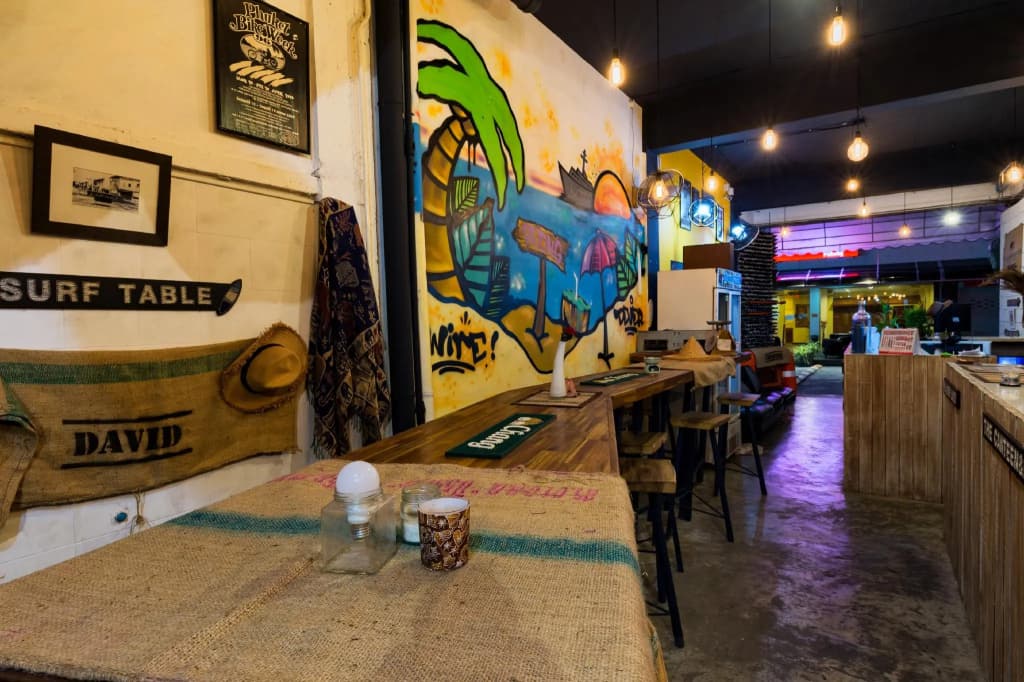Wire Hostel Patong - photo 24