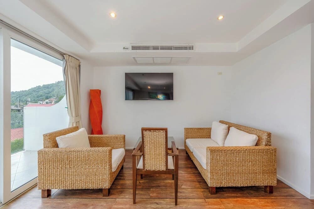 2BR Chic Oceanview Condo Kata Beach Retreat C206 - photo 2