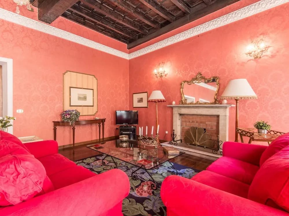 RSH Spanish Steps Luxury Apartment - photo 38