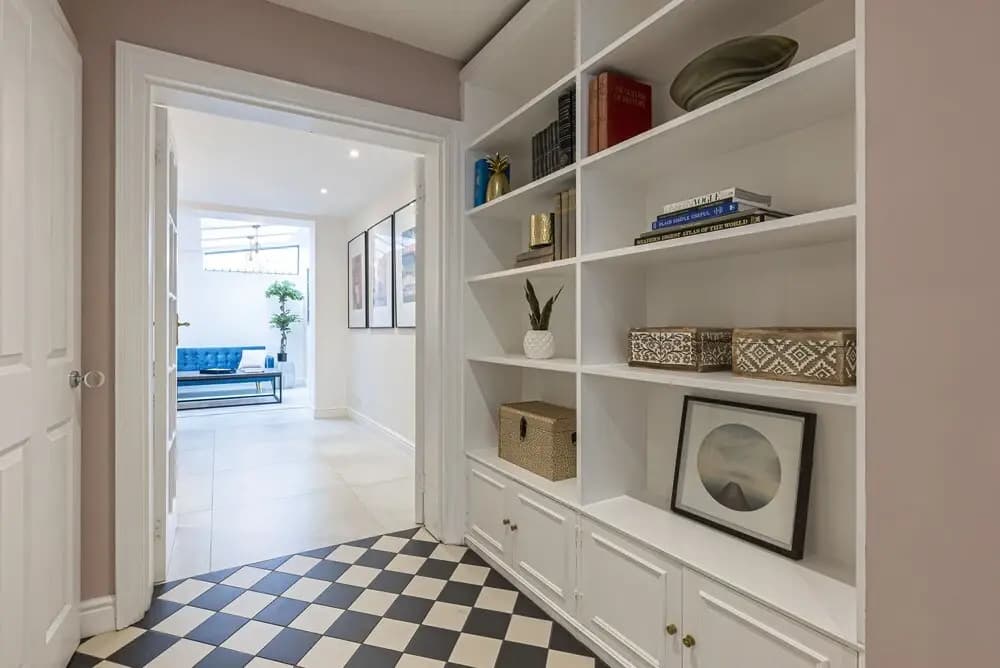 JOIVY Exclusive 3Br Home W/ Terrace In Chelsea - photo 3