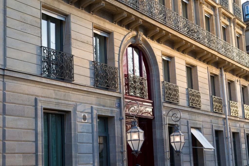 La Reserve Paris Hotel and Spa - main photo