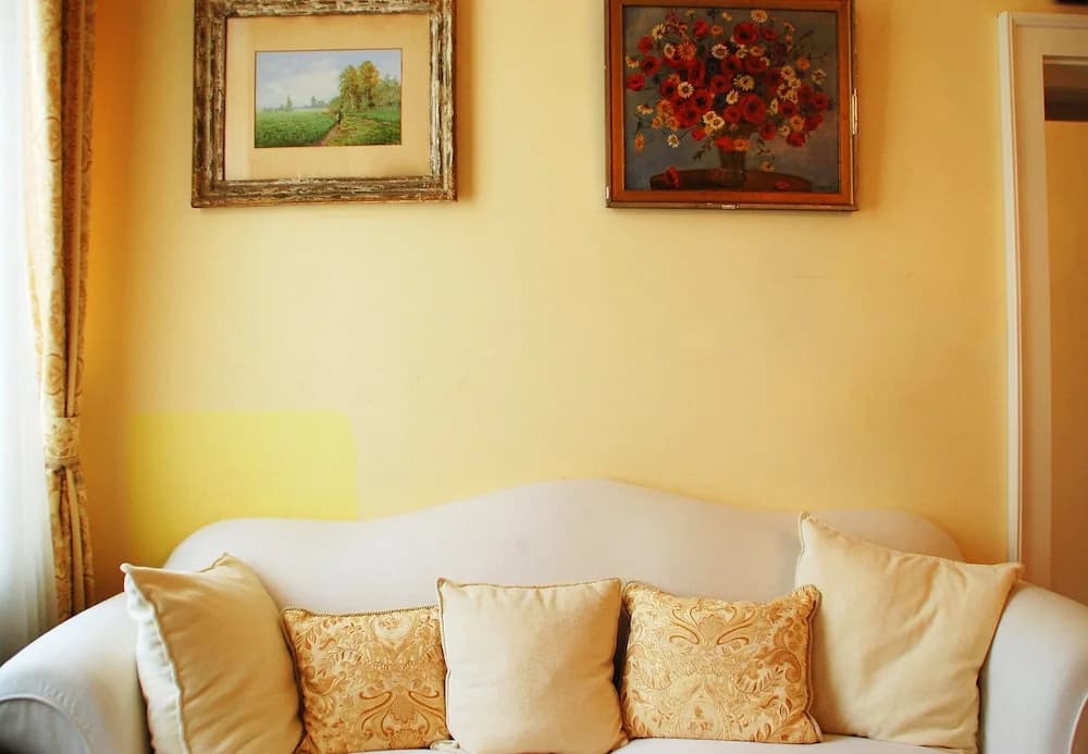 Bohemia Antique Apartment - photo 5