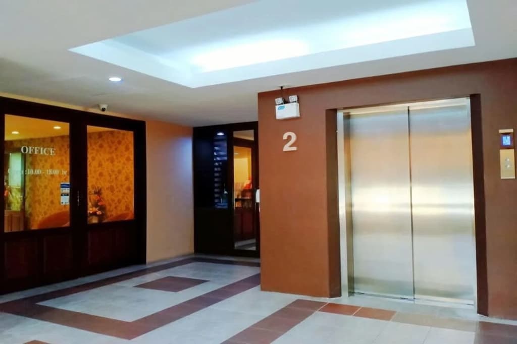 Le Vanvarothai Saladaeng Residence - photo 12