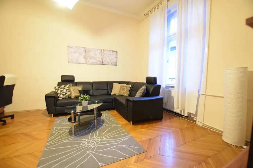 Budget Apartment by Hi5 - Fehérhajó - photo 9