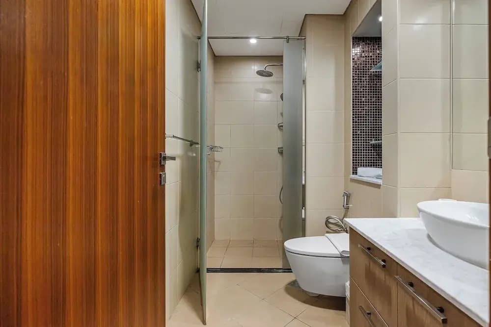 2BR City View Bay Square B13 - photo 10