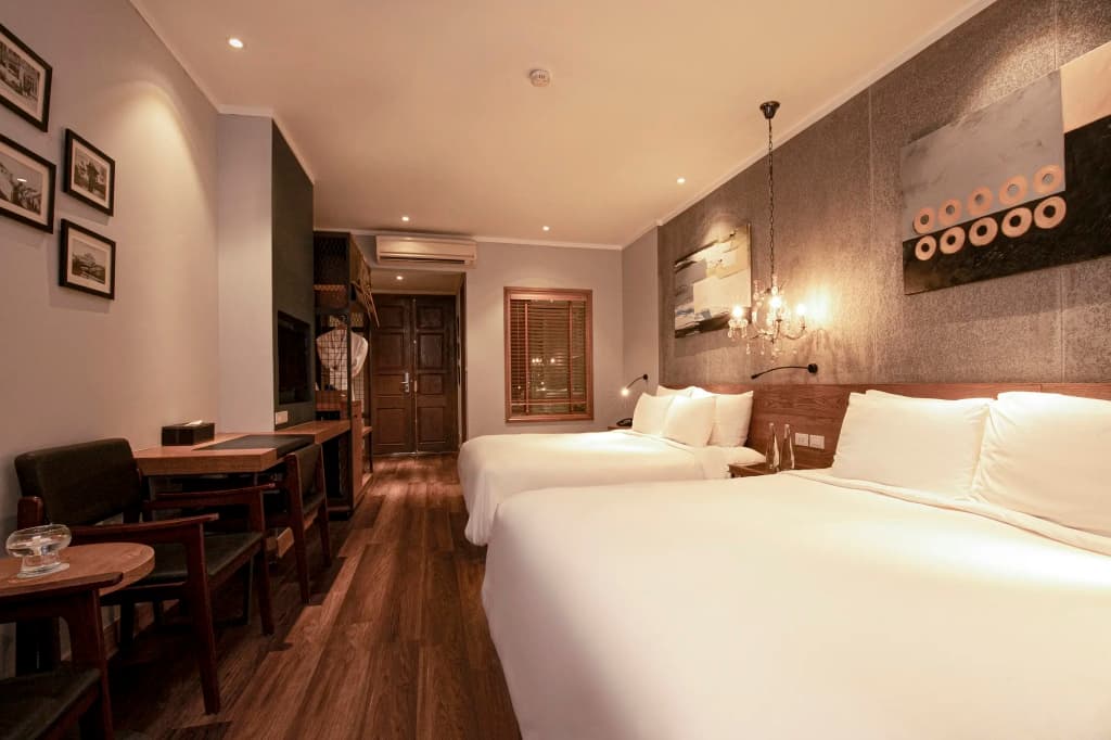 Bespoke Trendy Hotel Hanoi - photo 2