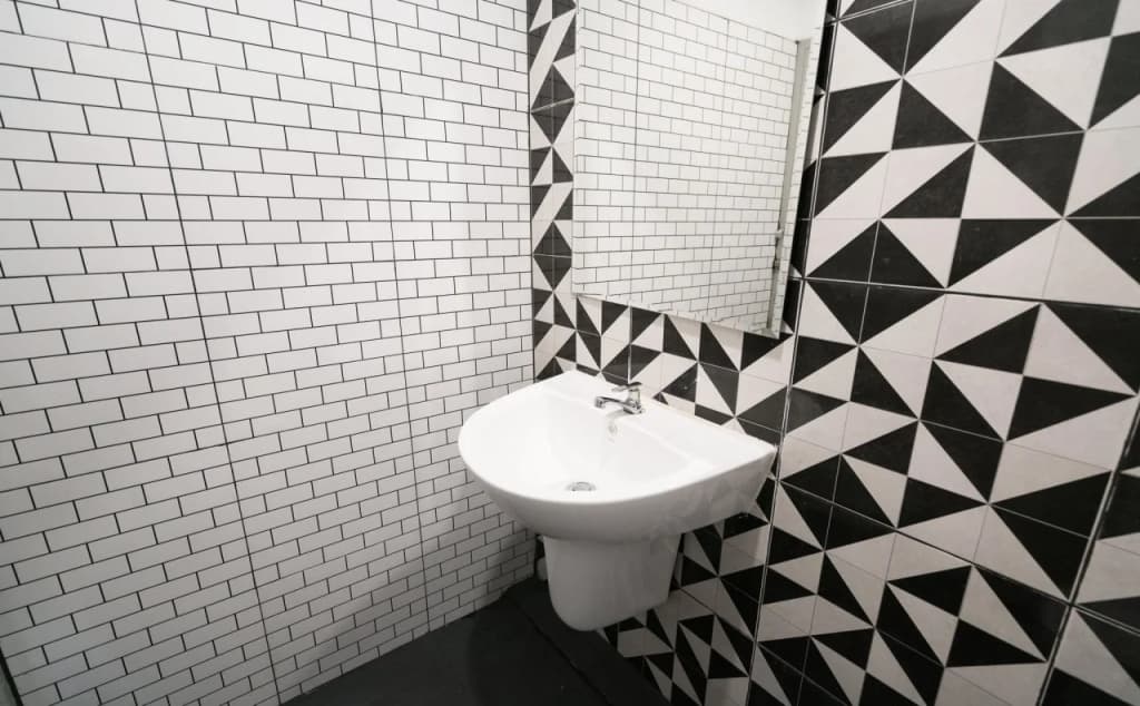 The Urban Age Hostel - photo 7