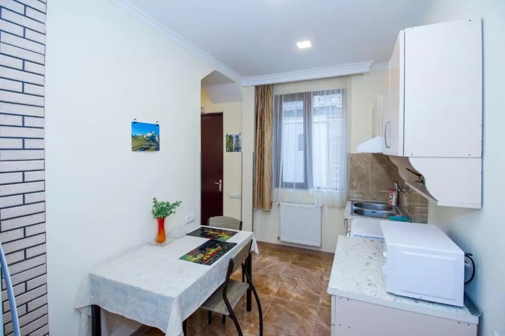 A Comfortable Flat in old Tbilisi - photo 5