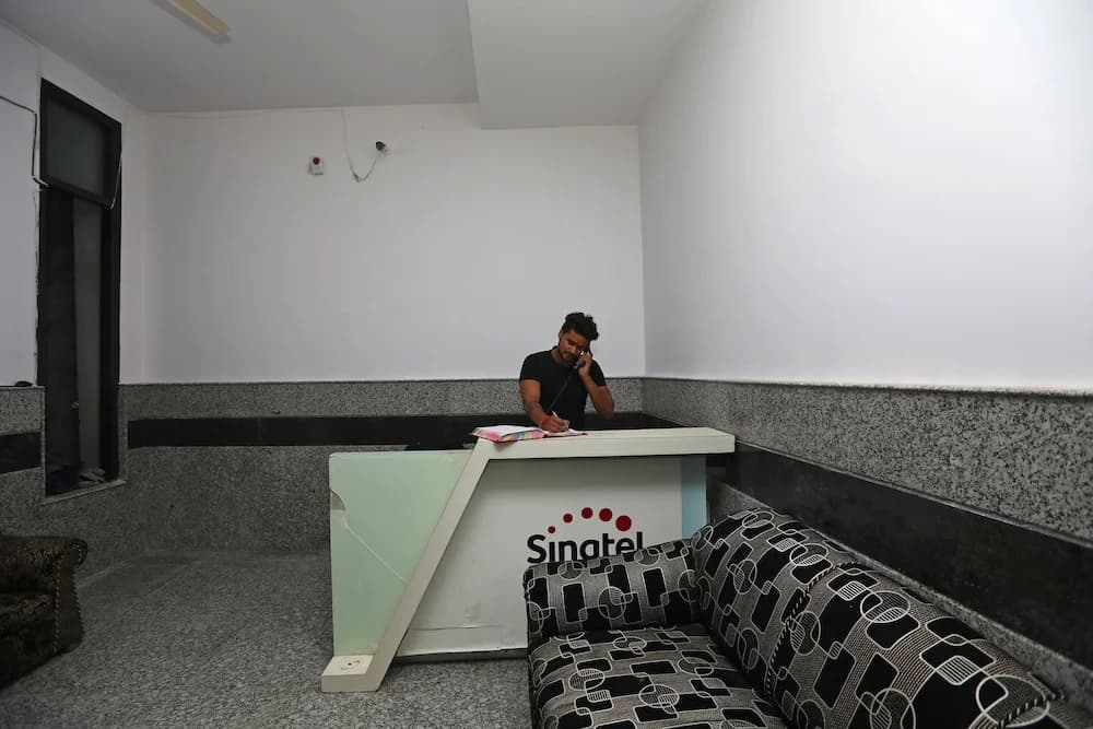 OYO 37055 M R Residency - photo 10
