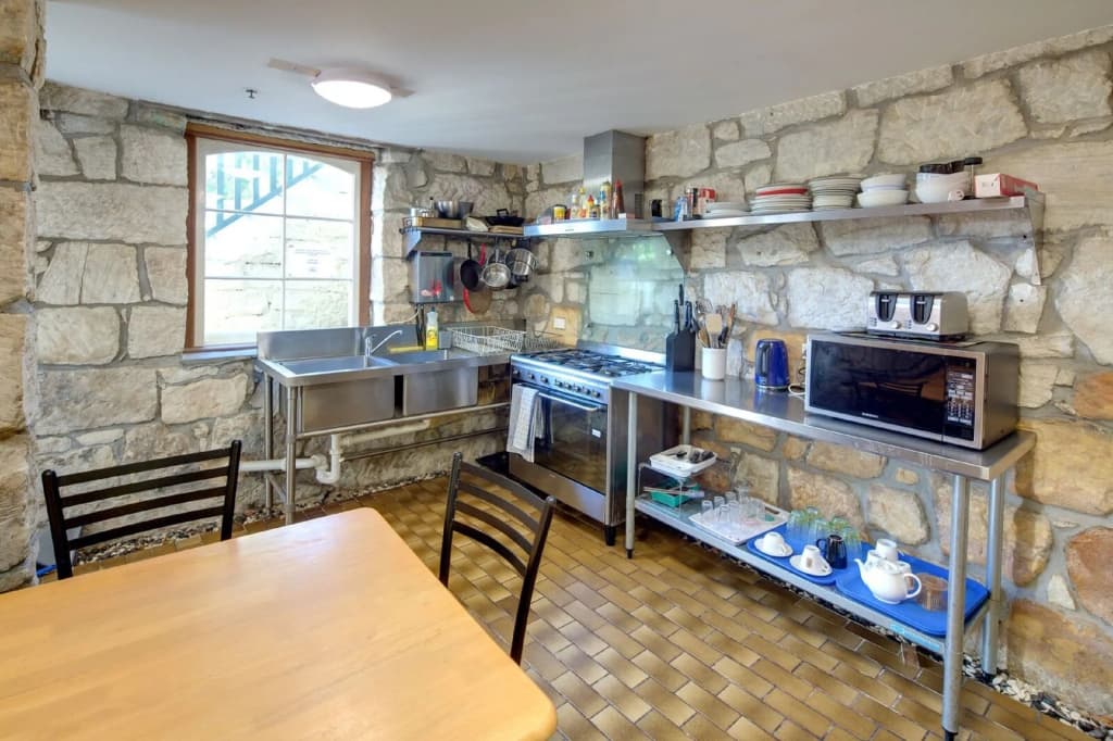 Neutral Bay Lodge - photo 15