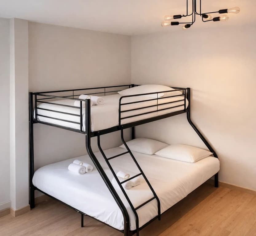 1593 Charonne - photo 1
