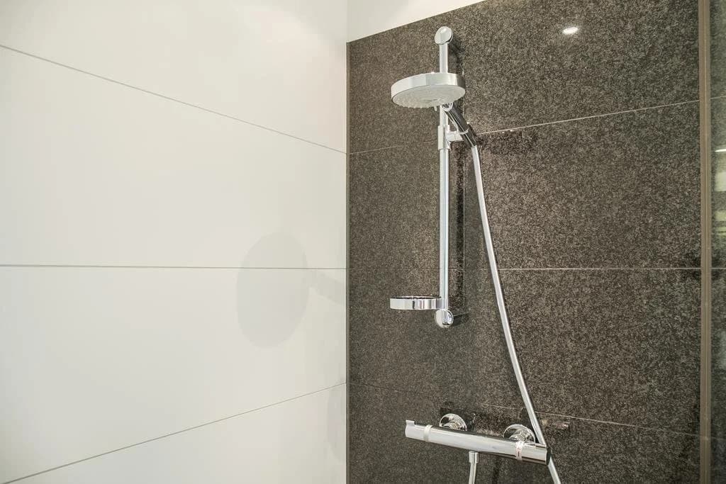 Motel One Berlin-Upper West - photo 37