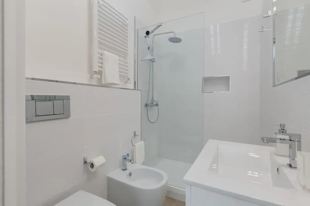 Trastevere White Apartment - photo 12