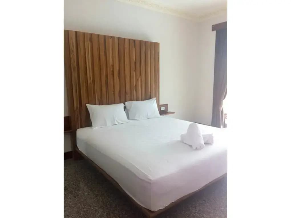 Jairak Hotel - photo 1