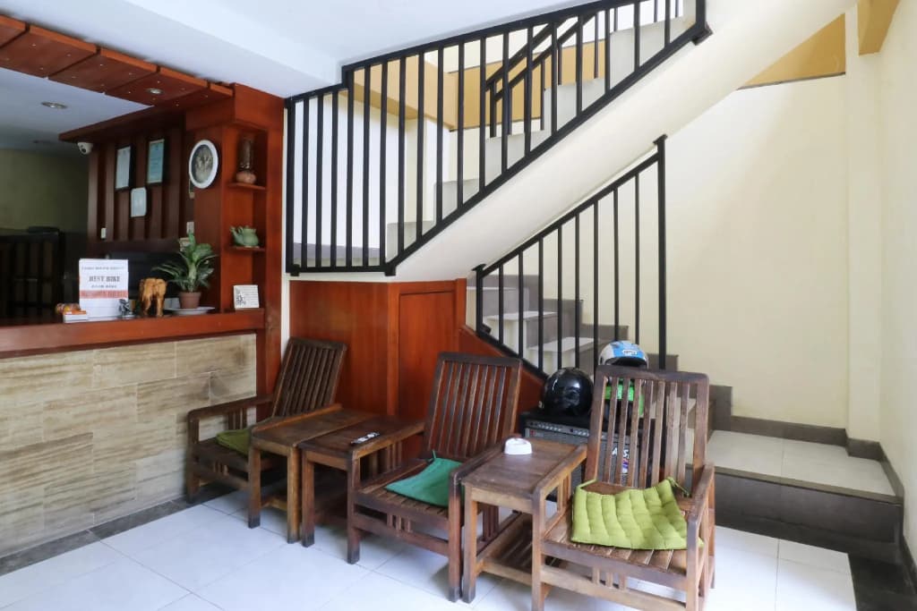 Kondra Premiere Guest House Kuta - photo 12