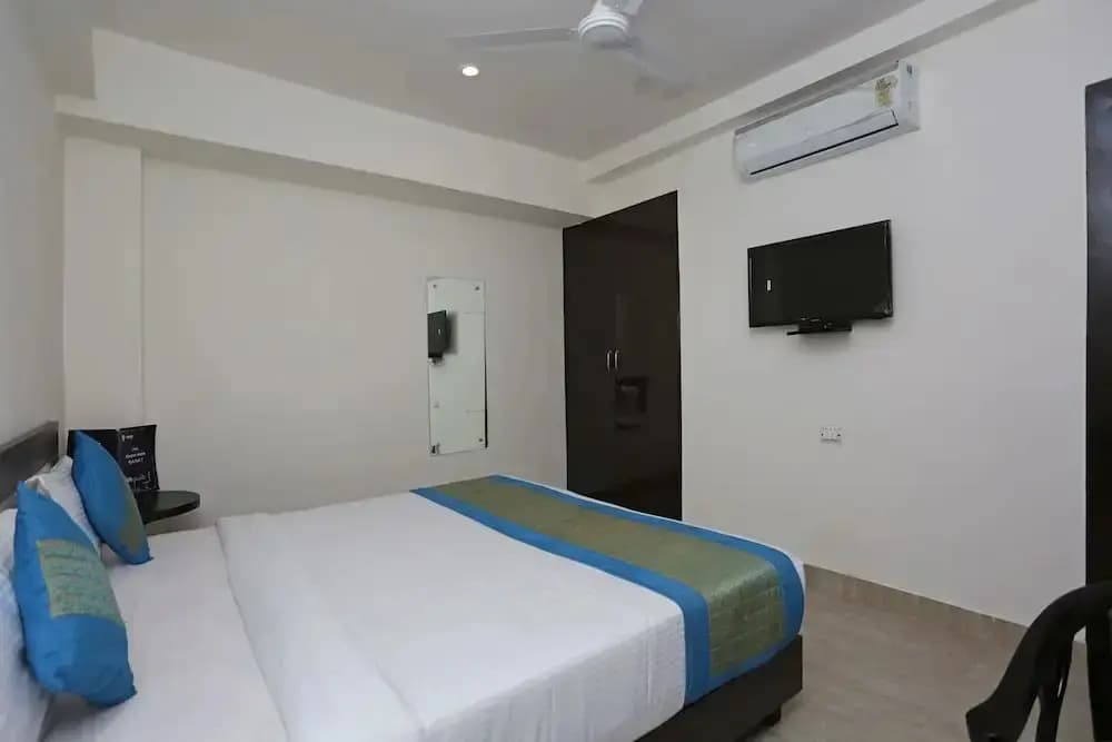Airport Hotel Prince - photo 3